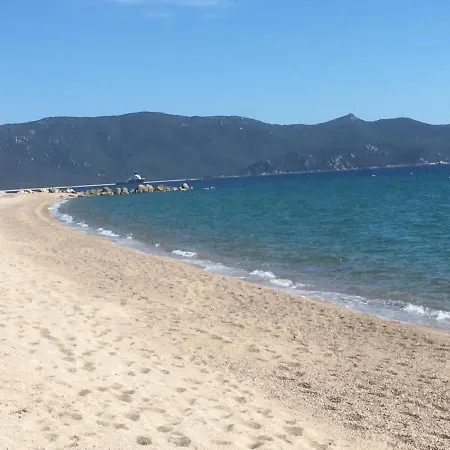 La Rose Bleue 度假居